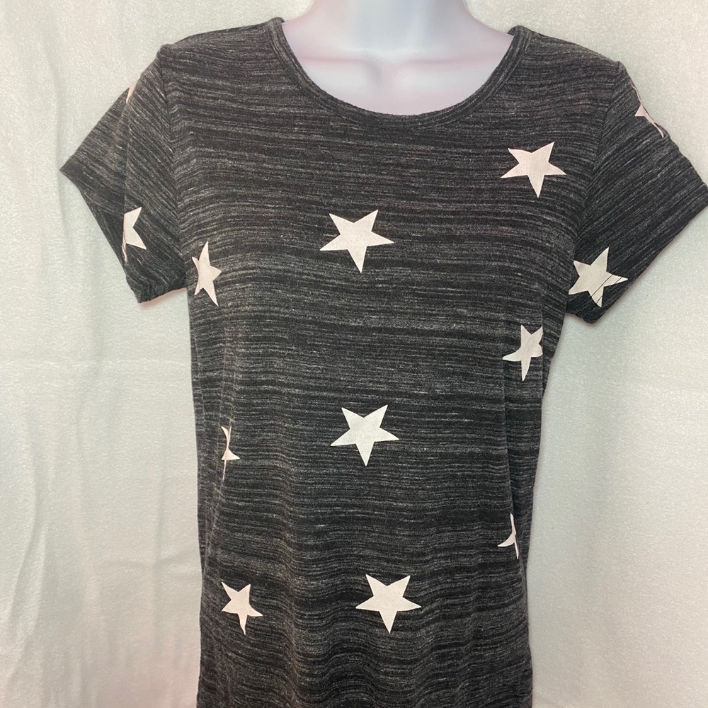 Grey top with white stars